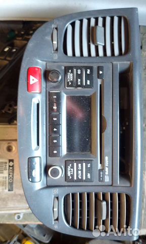 Накладка панели в сборе Kia Rio2