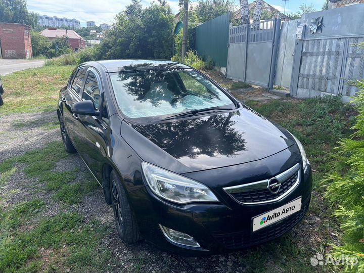 Opel Astra 1.6 МТ, 2010, 115 000 км