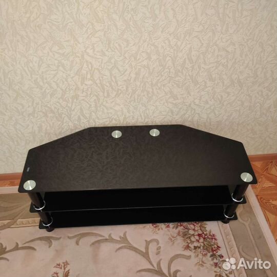Тумба под тв