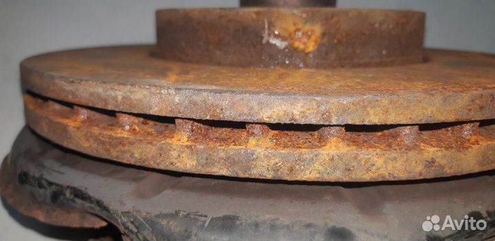 Ступица (Кулак поворотный ) передняя правая