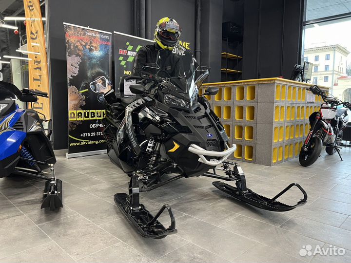 Polaris Adventure prostar S4 Titan Adventure 155