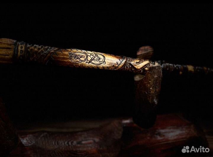 Топор кованый ручной работы