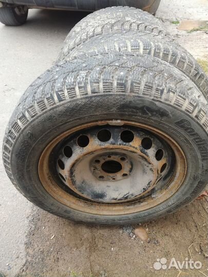 Колеса в сборе на ваз 4х98 г 14 резина как новая