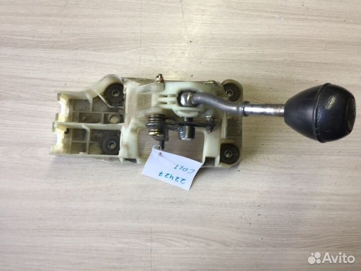 Кулиса МКПП Mitsubishi Colt CJ с1995-2003г CJ1A