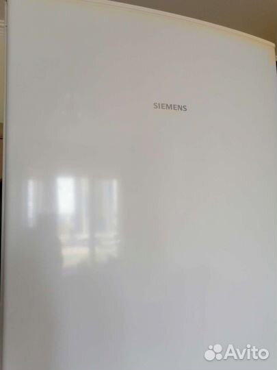 Холодильник Siemens
