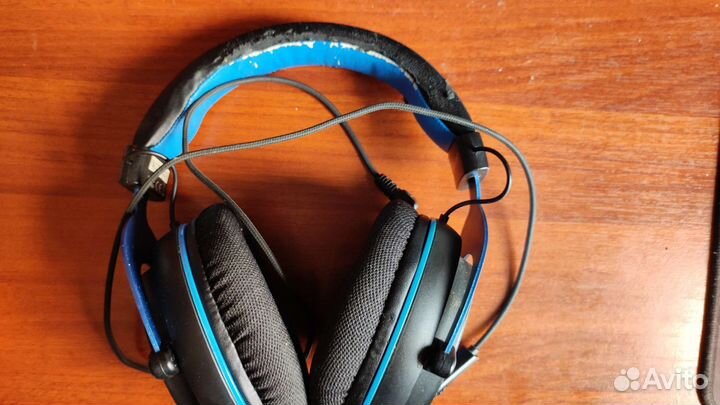 Наушники sades SA-723 Mpower