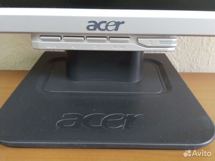 Монитор Acer 17