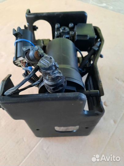 Компрессор на кадиллак эскалейд