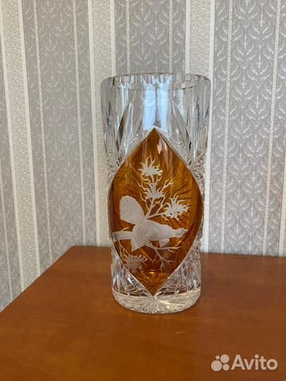 Ваза хрустальная, штоф, шкатулка и пепельница