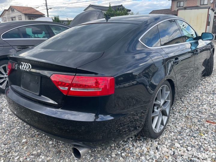 В разборе Audi A5 (8T) 2011г. 4WD, 2,0л. 211 л/с