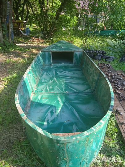 Лодка аллюминевая