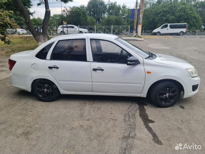 LADA Granta 1.6 МТ, 2014, 180 000 км