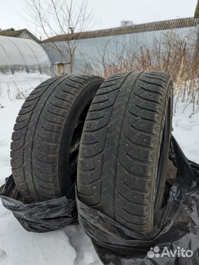 Шины резина зимние 205 55 р16 бу