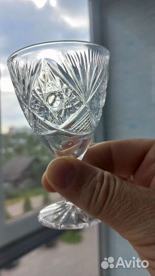 Хрустальные фужеры и рюмки