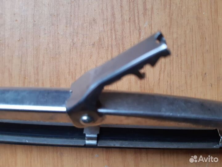 СССР Щетка стеклоочистителя хром