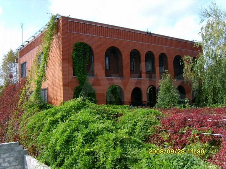 Дом 500 м² на участке 10 сот.