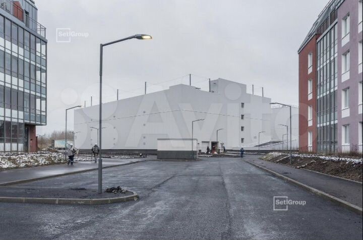 Машиноместо, 13 м²