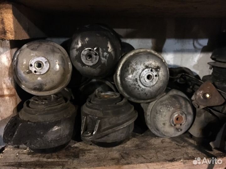 Подушки двигателя для мерседеса w124 w140