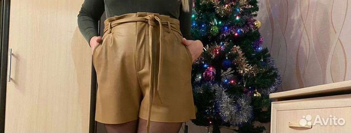 Кожаные шорты