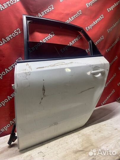 Дверь боковая задняя левая Volkswagen Polo 5 1.6