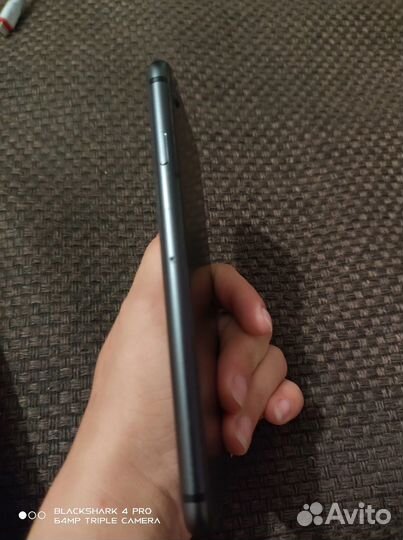 Телефон iPhone 8 256