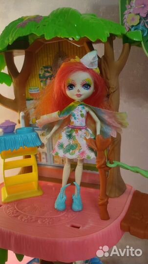 Джунгли кафе Enchantimals с куклой Пикки Какаду