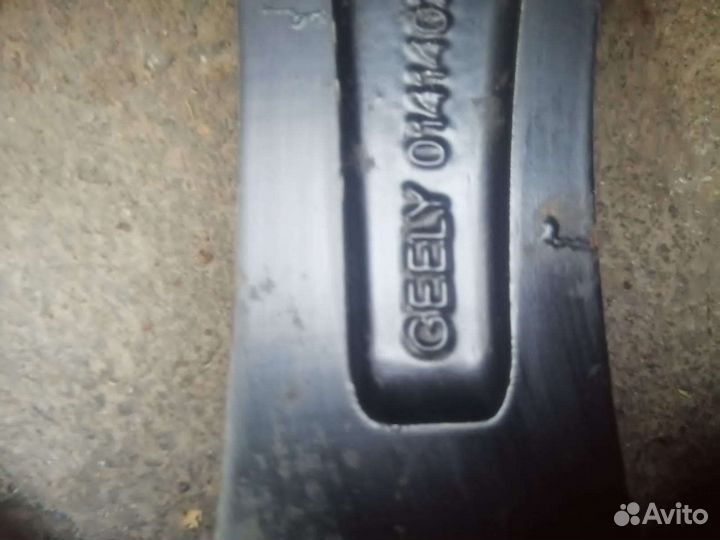 Литой диск geely мк cross