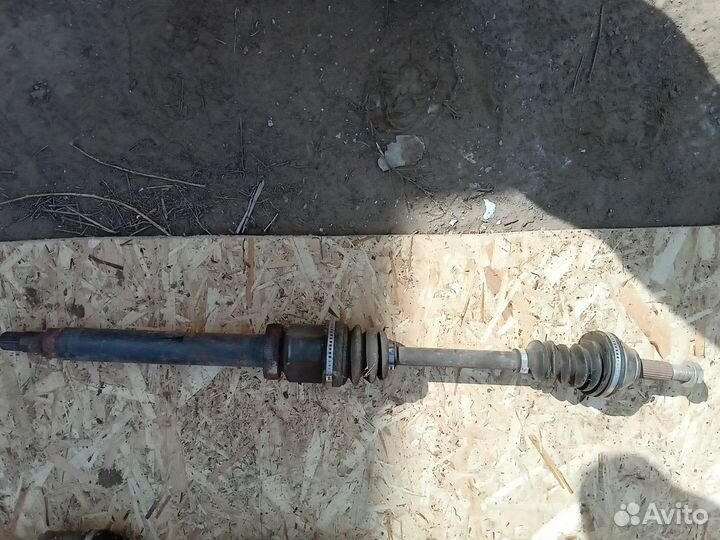 Привод передний правый Hyundai IX35 2,0 МКПП