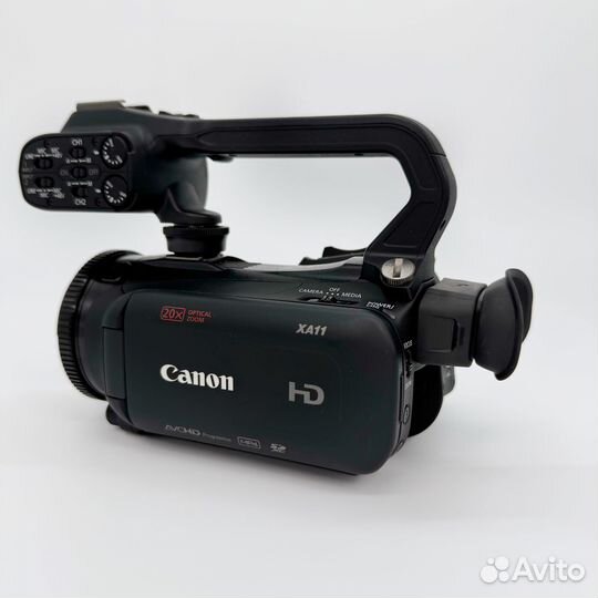 Видеокамера Canon XA11