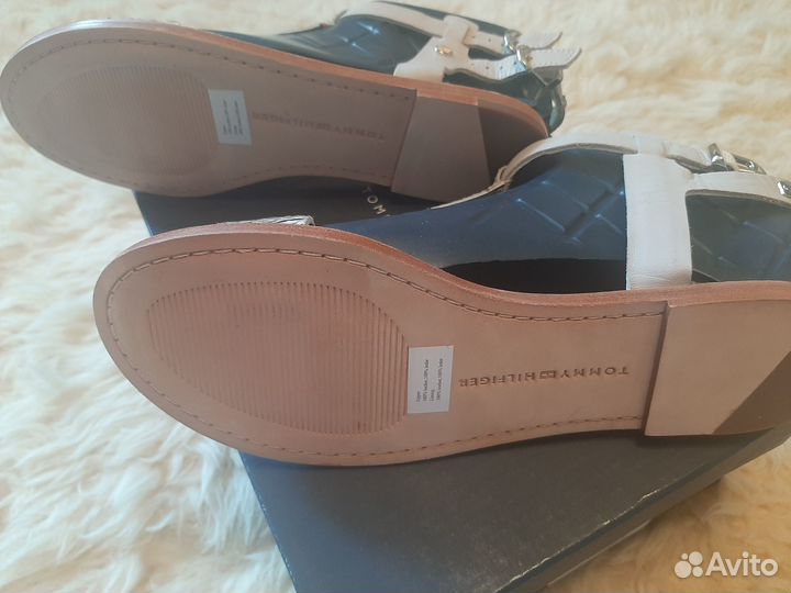 Tommy hilfiger сандалии 39