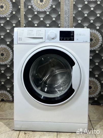 Стиральная машина бу в отличном состоянии