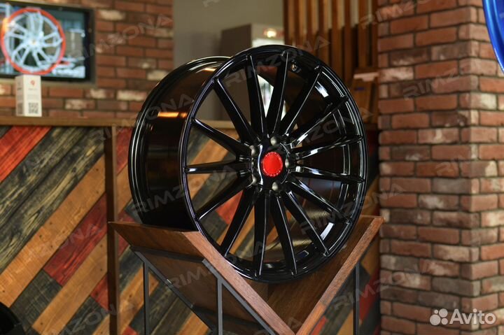 Литые диски Vossen R16 на Rapid. Арт461