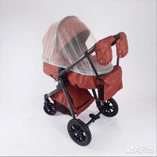 Детская прогулочная коляска Luxmom