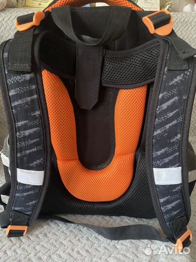 Рюкзак школьный ранец