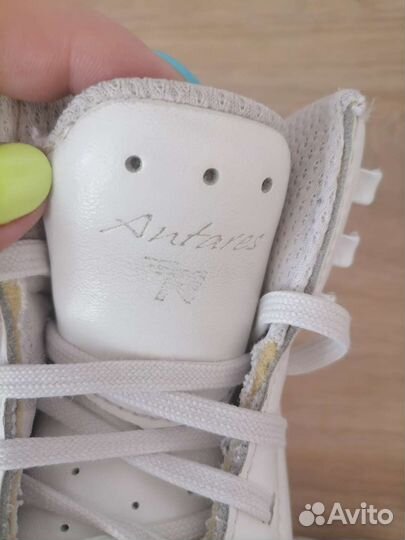 Коньки фигурные