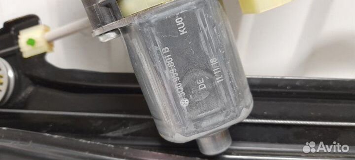 Стеклоподъемник передний левый Skoda Kodiaq