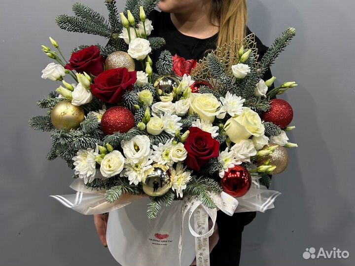 Красивые новогодние зимние букеты цветы