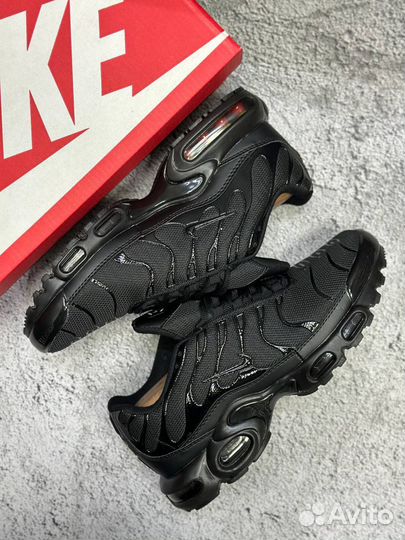 Кроссовки Nike Air Max TN