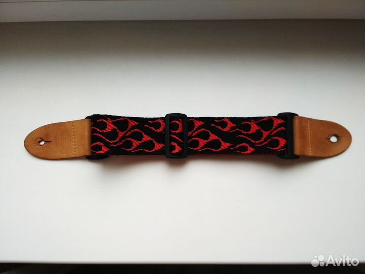 Ремень для гитары