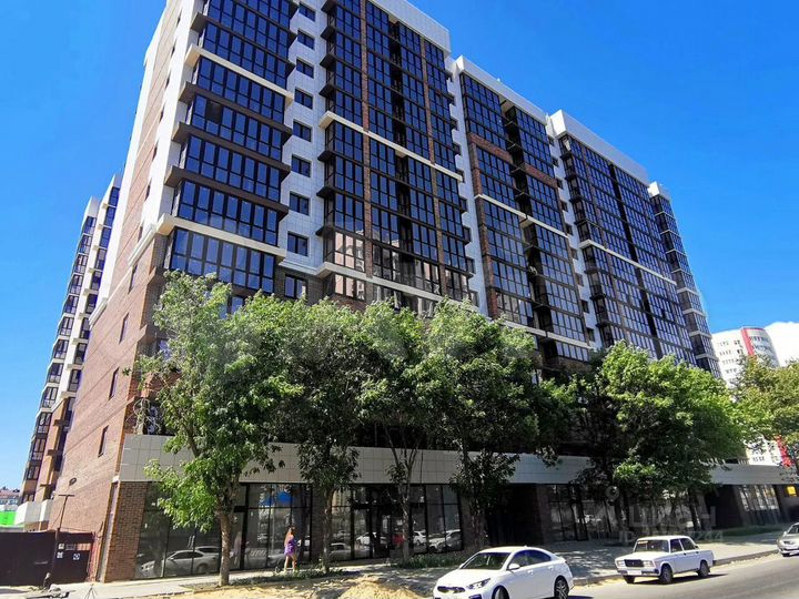 3-к. квартира, 76 м², 12/14 эт.