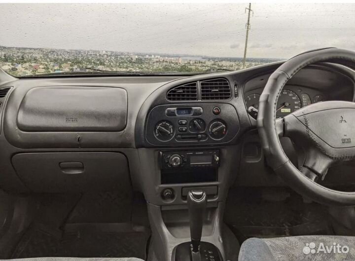 Mitsubishi Mirage 1.5 AT, 2000, 186 000 км