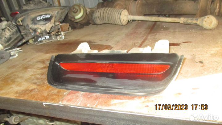 Повторитель стоп-сигнала Corolla Wagon E100