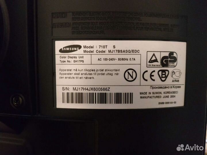 Монитор Samsung