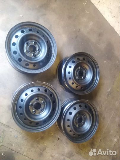 Диски r16 на duster
