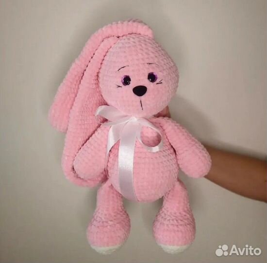 Вязаные игрушки, пледы, погремушки ручной работы