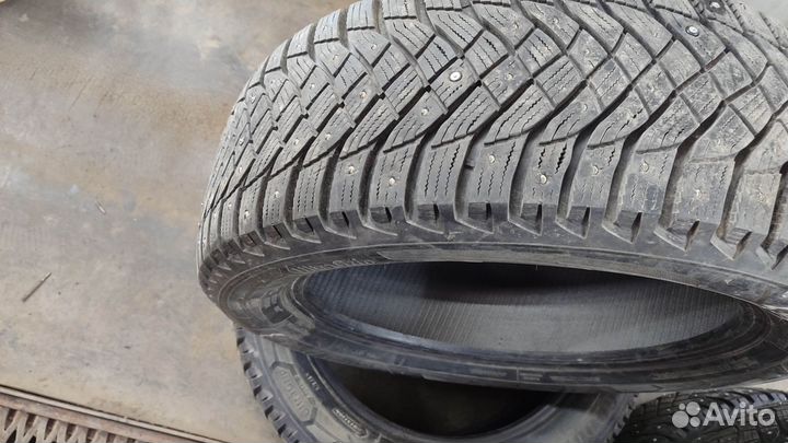 Goodyear UltraGrip 235/55 R19