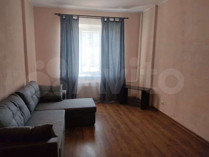 1-к. квартира, 39 м², 8/17 эт.