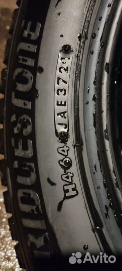 Bridgestone Blizzak VRX3 165/65 R15 81Q