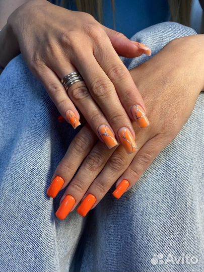 Маникюр и педикюр