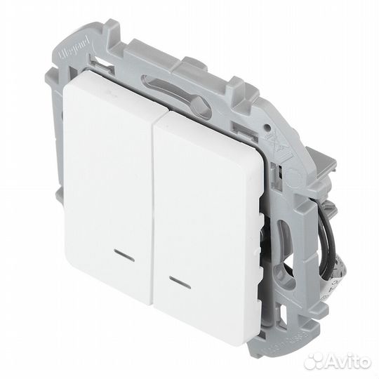 Выключатель Legrand Inspiria 673630 двухклавишный скрытая установка белый с подсветкой